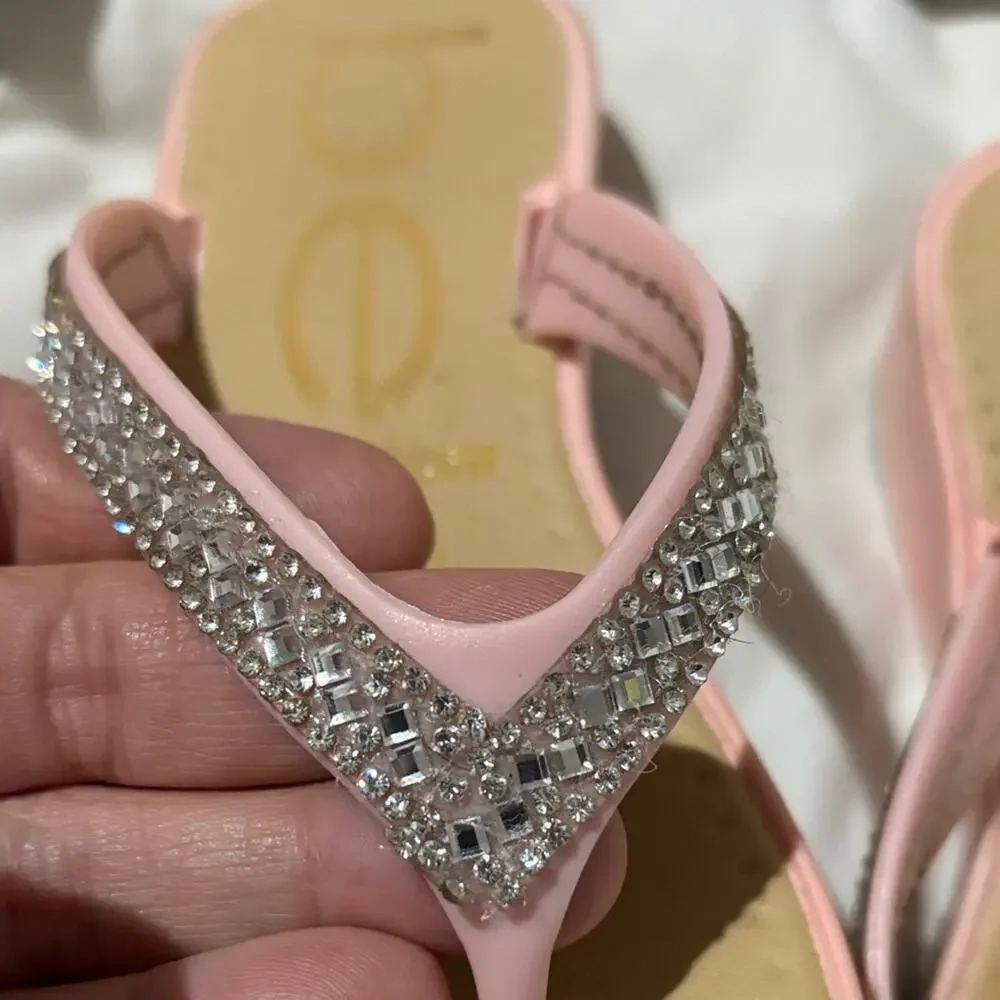 Bebe Pink Rhinestone wedge tween toe flip flops with heel Sandals 11/12 euc